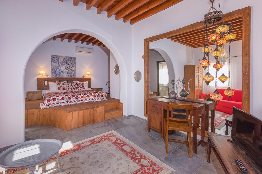 Saint Artemios Hotel And Oriental Suites Rhodes City Buitenkant foto