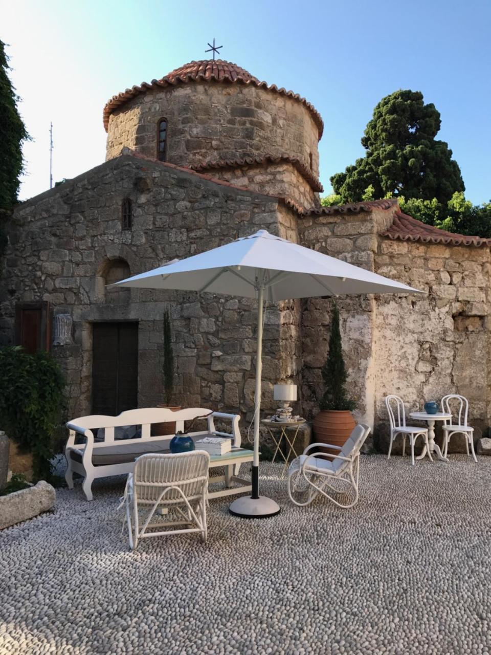 Saint Artemios Hotel And Oriental Suites Rhodes City Buitenkant foto