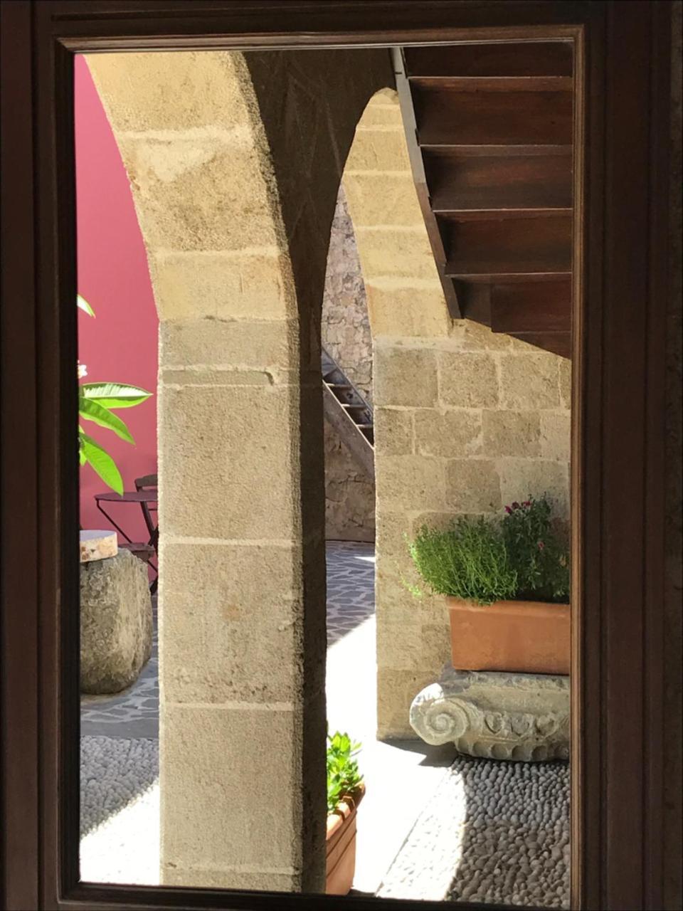 Saint Artemios Hotel And Oriental Suites Rhodes City Buitenkant foto