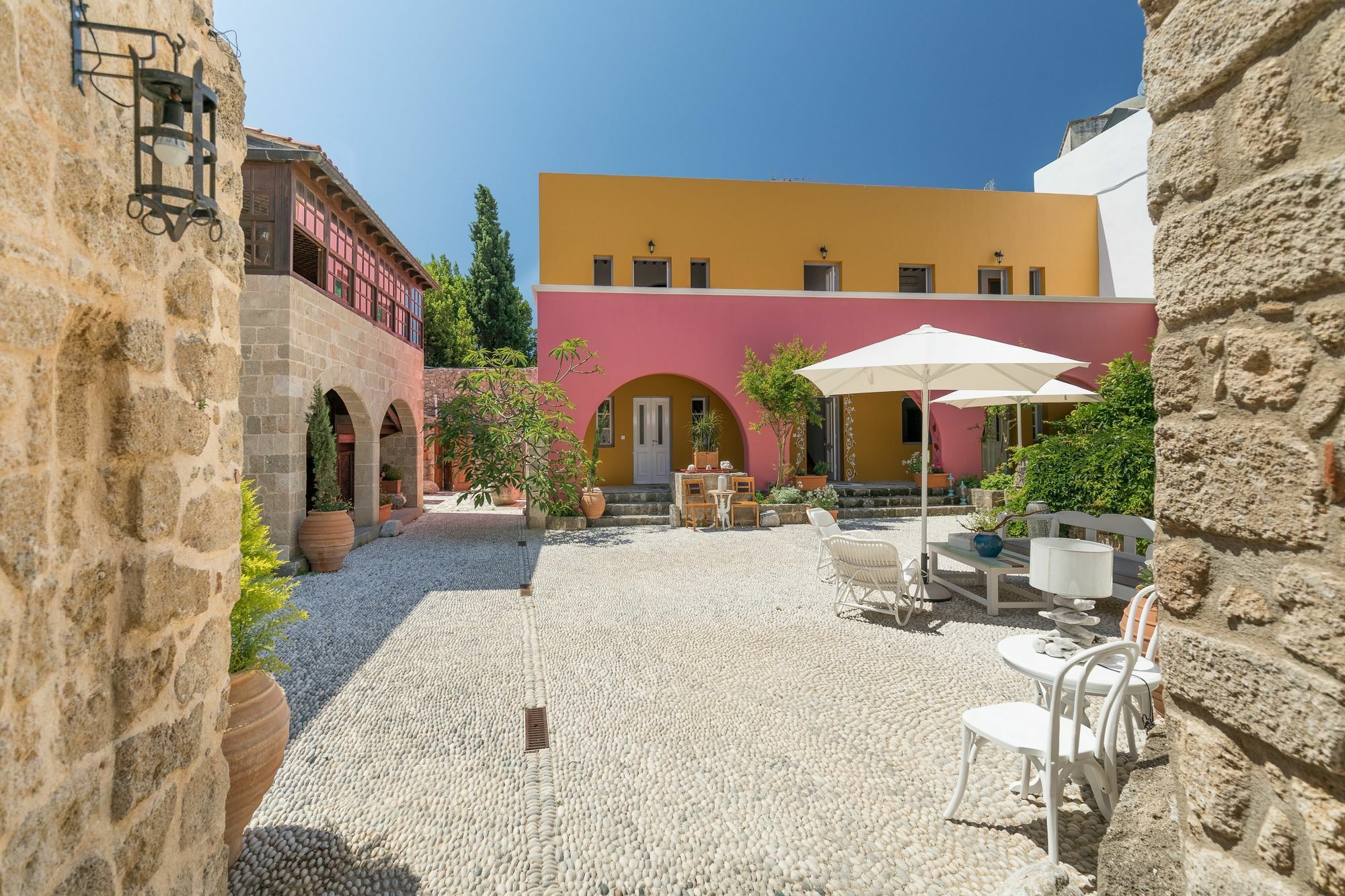 Saint Artemios Hotel And Oriental Suites Rhodes City Buitenkant foto