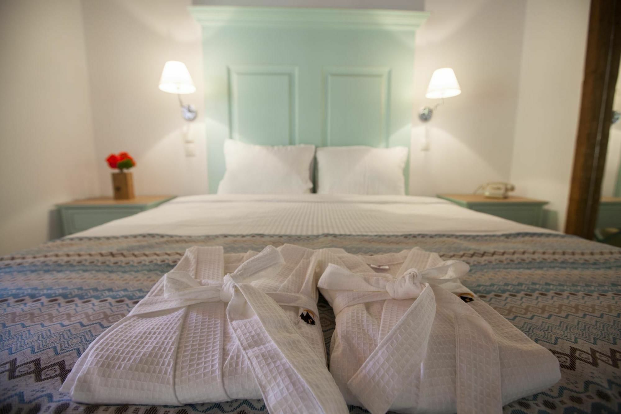 Saint Artemios Hotel And Oriental Suites Rhodes City Buitenkant foto